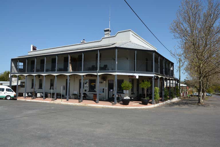 The Bowning Hotel, 2 Leake Street Bowning NSW 2582 - Image 1