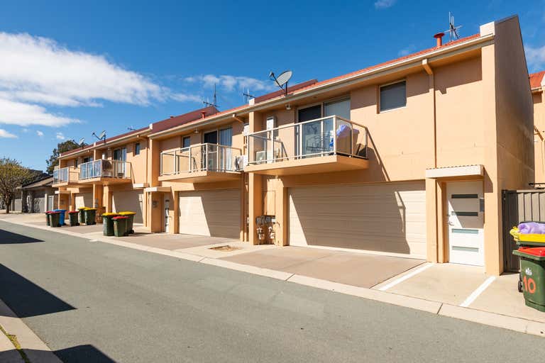 91 Anthony Rolfe Ave Gungahlin ACT 2912 - Image 4