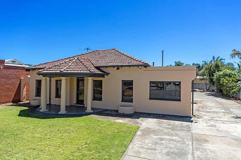 235 Grange Road Findon SA 5023 - Image 1