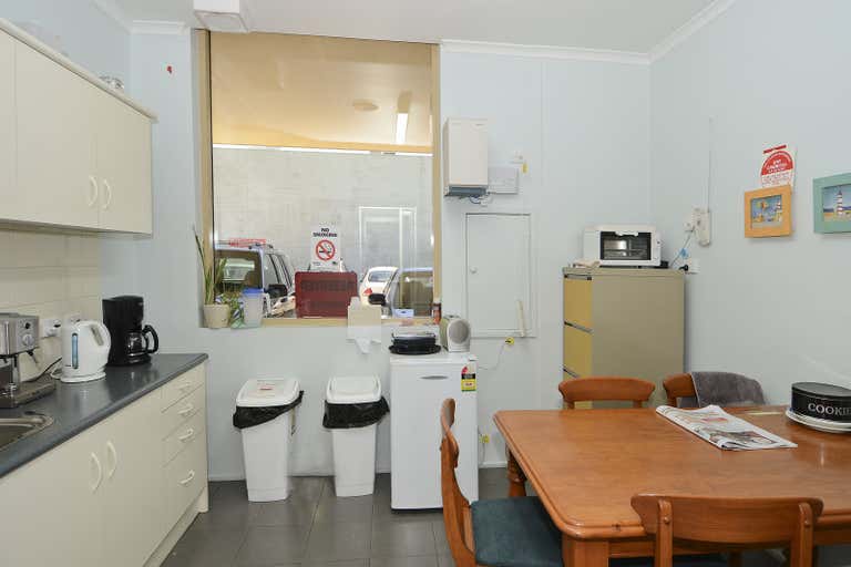 23 Fenwick Street Geelong VIC 3220 - Image 3