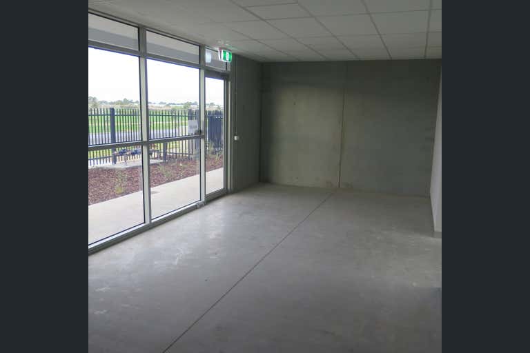 21/25 Trafalgar Road Epping VIC 3076 - Image 4