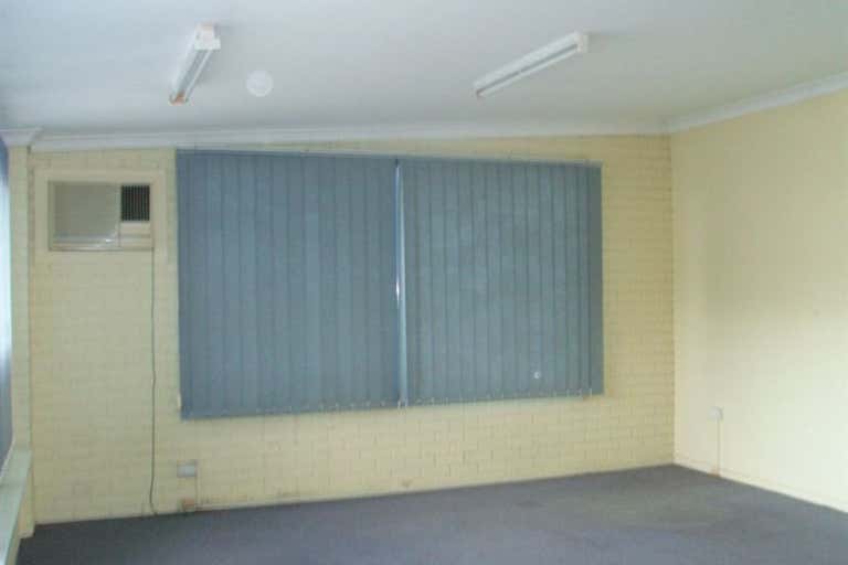 1/1 Lae Street Beenleigh QLD 4207 - Image 2