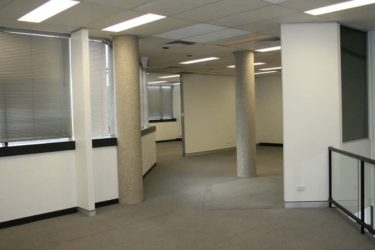 1/95 Robertson Street Fortitude Valley QLD 4006 - Image 2