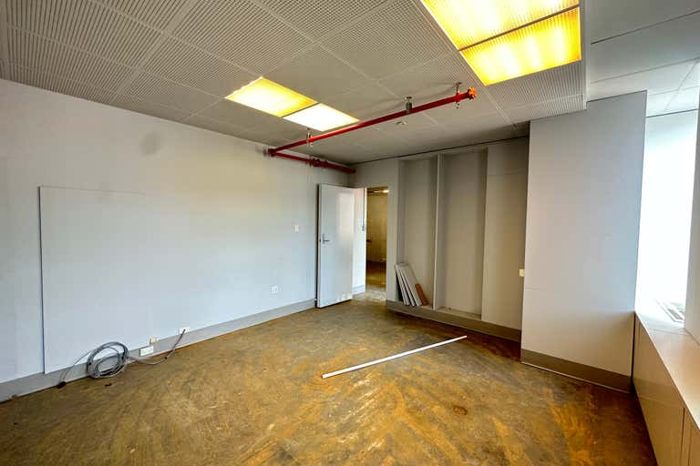 Suite 1, Level 8, 38 Currie Street Adelaide SA 5000 - Image 4