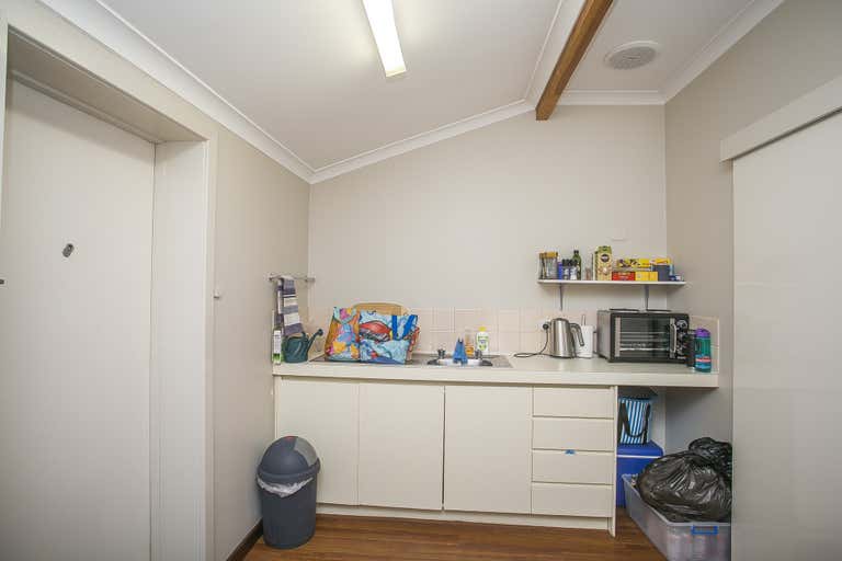 2898 Albany Hwy Kelmscott WA 6111 - Image 4