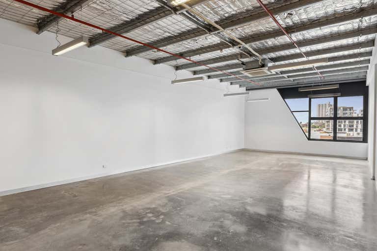 3.18 / 15-87 Gladstone Street South Melbourne VIC 3205 - Image 2