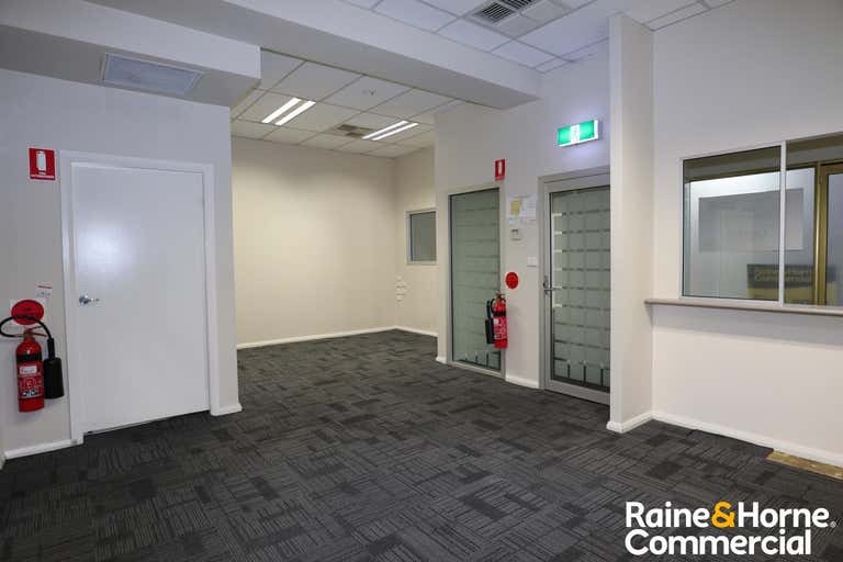 4/46-52 Baylis Street Wagga Wagga NSW 2650 - Image 3