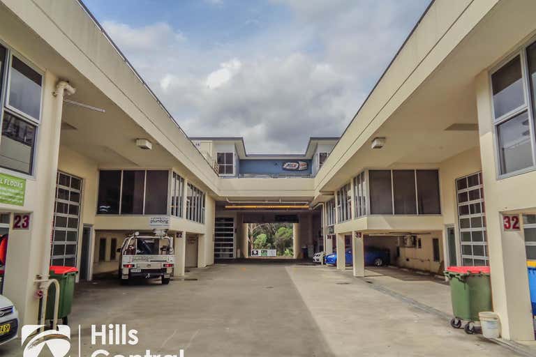 33/7 Hoyle Avenue Castle Hill NSW 2154 - Image 1