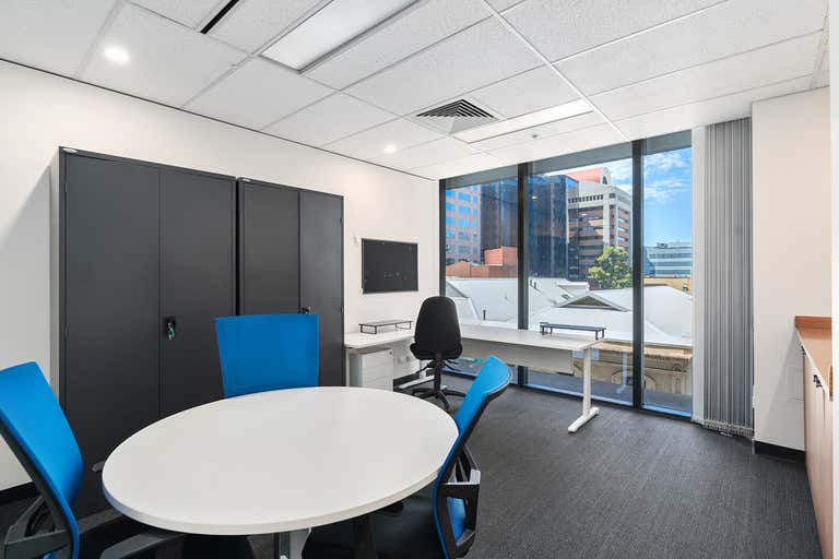 Premier CBD location - high quality offices! - Image 4