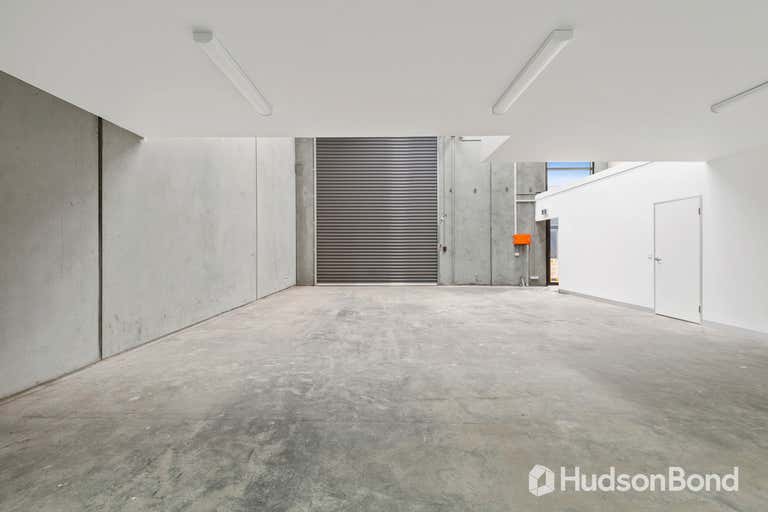 10/1 Matisi Street Thornbury VIC 3071 - Image 2