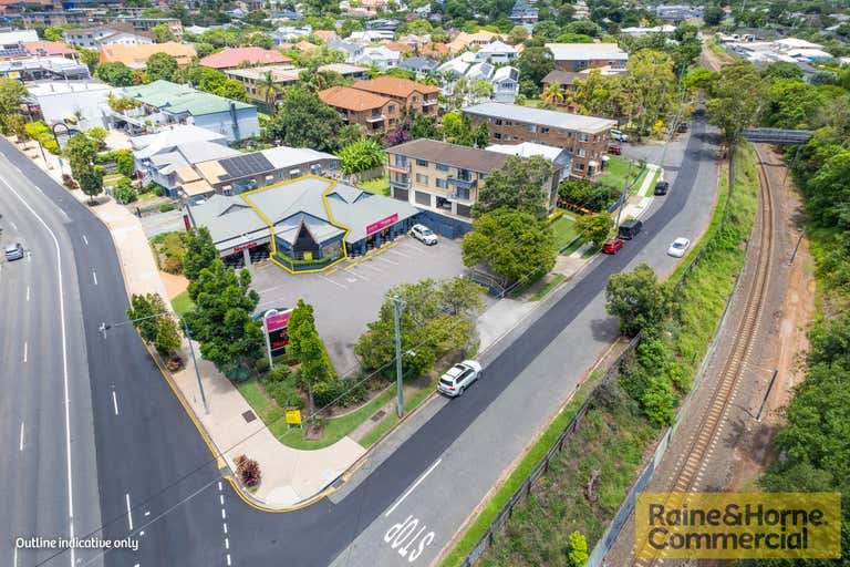 2/752 Sandgate Road Clayfield QLD 4011 - Image 1