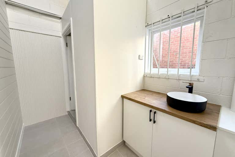 Vale Street , 46 Vale Street Cooma NSW 2630 - Image 4