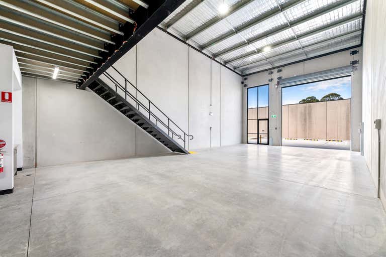 8/81-83 Batt Street Penrith NSW 2750 - Image 2