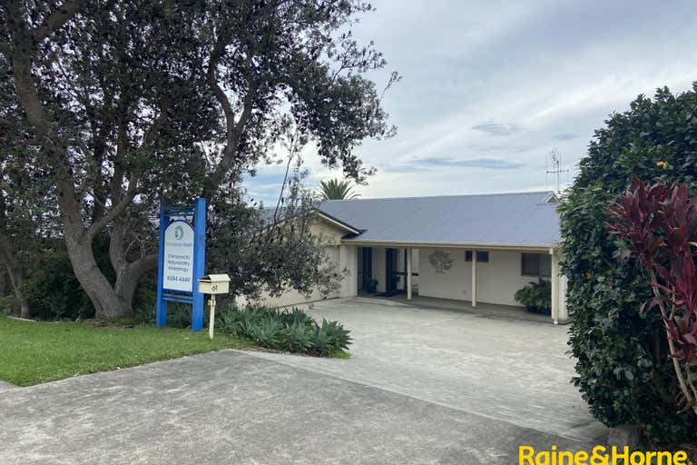 61 Savoy Street Port Macquarie NSW 2444 - Image 2