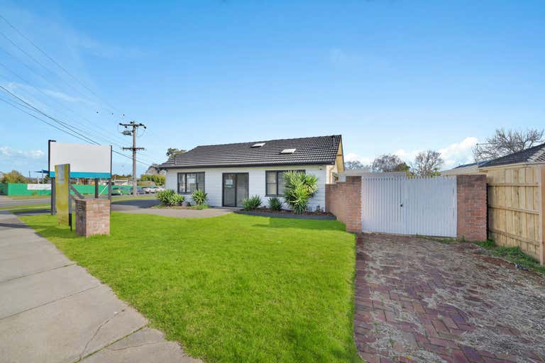 304 Frankston-Dandenong Rd Seaford VIC 3198 - Image 1