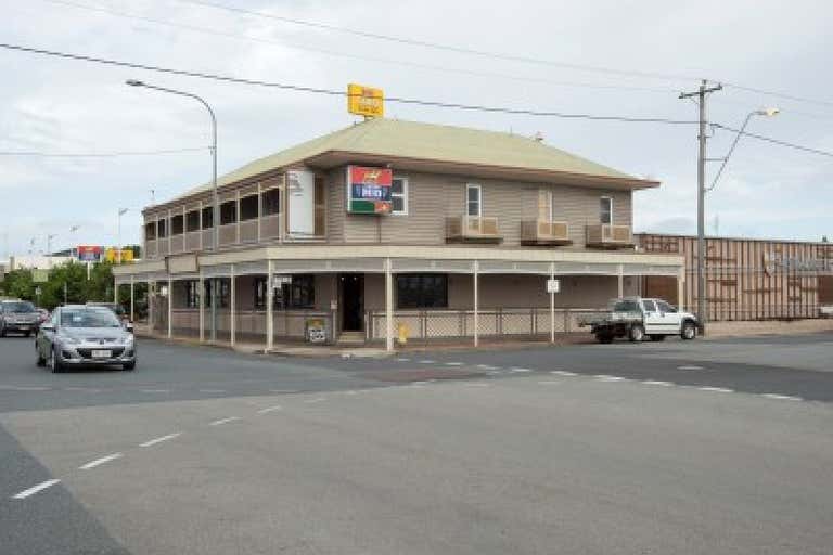 Austral Hotel & Dan Murphy's Liquor Barn, 187 Victoria Street Mackay QLD 4740 - Image 3