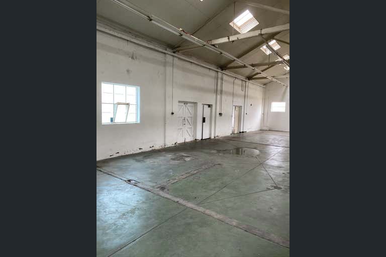 Warehouse A2/ 31 Circuit Dr Hendon SA 5014 - Image 2