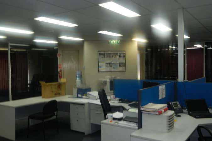 120 TURNER ST Port Melbourne VIC 3207 - Image 3