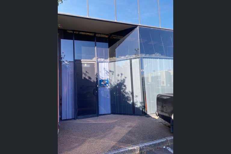 9/62A Albert Street Preston VIC 3072 - Image 1