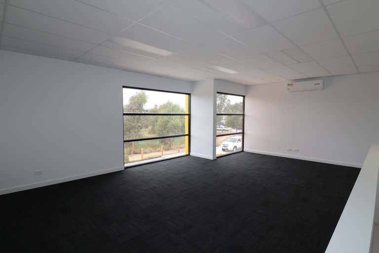 2/13B Elite Way Carrum Downs VIC 3201 - Image 2