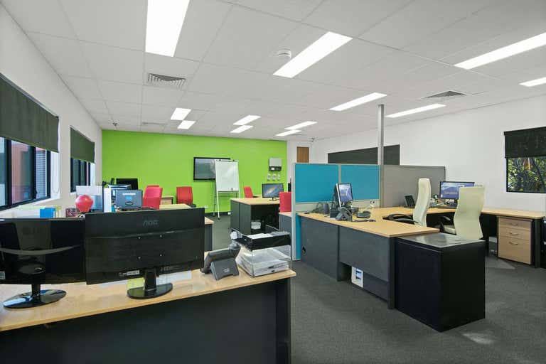 Quality fit out office space. - Image 3