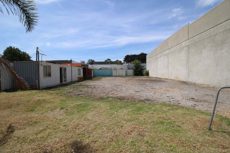 12 Heversham Drive Seaford VIC 3198 - Image 1