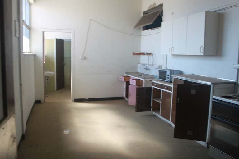 Suite 3, 20 Miles Street Mount Isa QLD 4825 - Image 4