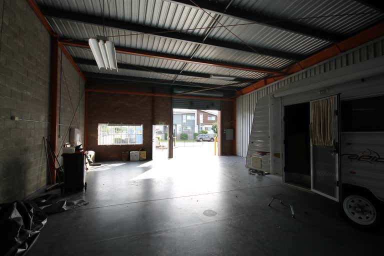 5/76 Andrew Street Wynnum QLD 4178 - Image 4