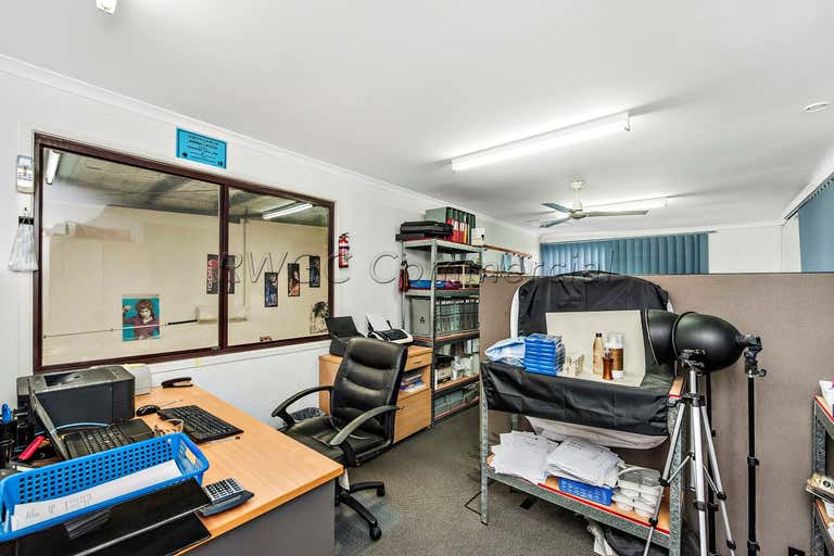 1/11 Ramly Drive Burleigh Heads QLD 4220 - Image 4