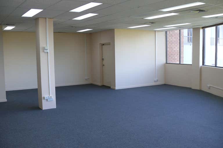 Level C/42 Upper Heidelberg Road Ivanhoe VIC 3079 - Image 2