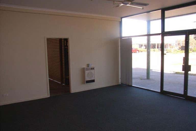 2/467C Main Street Bairnsdale VIC 3875 - Image 4