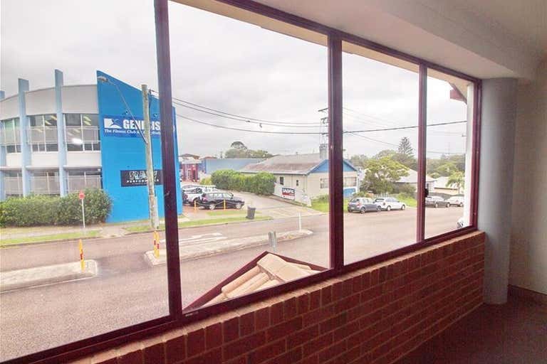 (Unit 4)/2 Smith Street Charlestown NSW 2290 - Image 2