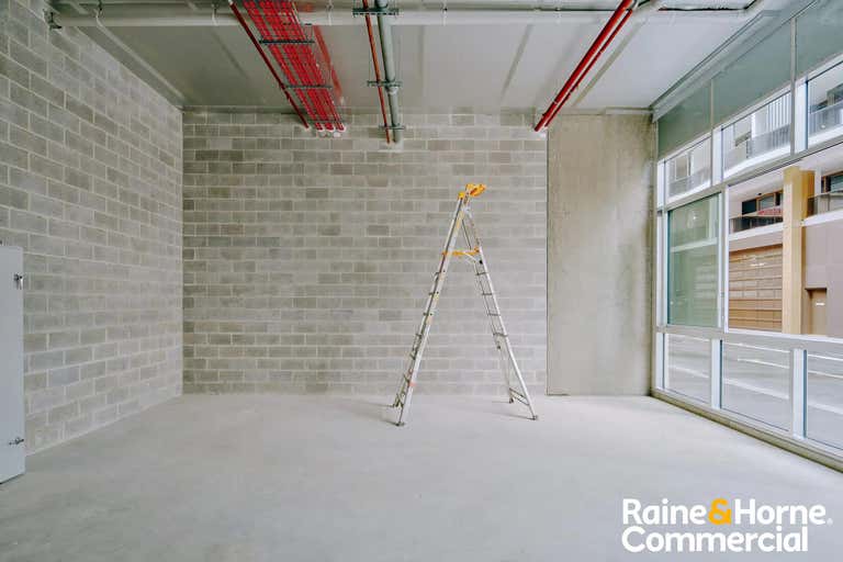 4/221 London Circuit City ACT 2601 - Image 2