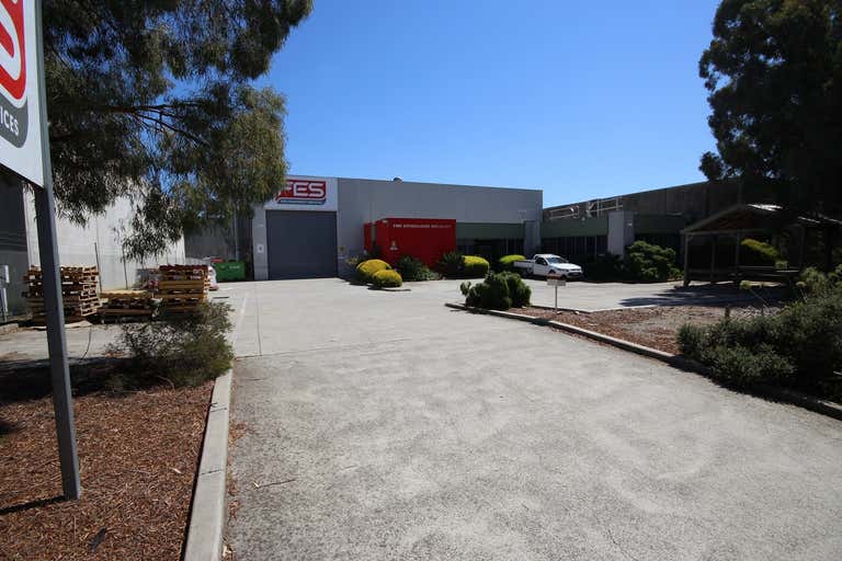 8 Wigan Road Bayswater VIC 3153 - Image 1