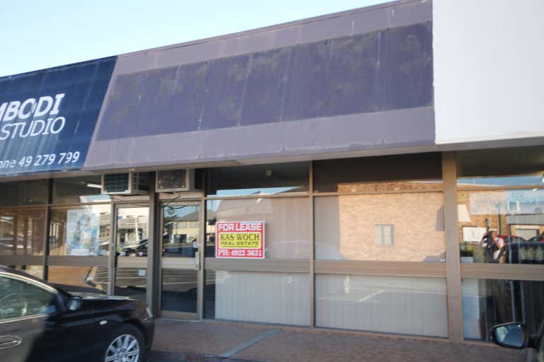 Mackie Court, Shop 8, 42 GLADSTONE ROAD Allenstown QLD 4700 - Image 2