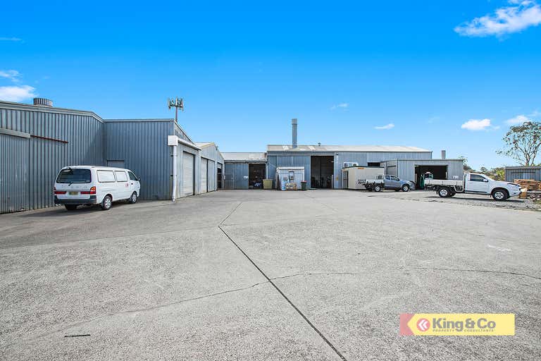 Huge Block with 2,350sqm Building Close to Beaudesert Road! - Image 4