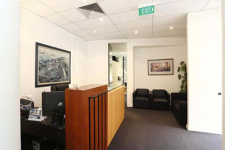 Suite 3, 67 Palmerston Crescent South Melbourne VIC 3205 - Image 2