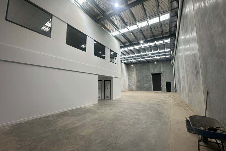 33 & 33A Nathan Drive Campbellfield VIC 3061 - Image 3