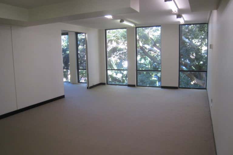 Suite 4 Level 1, 737 New South Head Road Rose Bay NSW 2029 - Image 2
