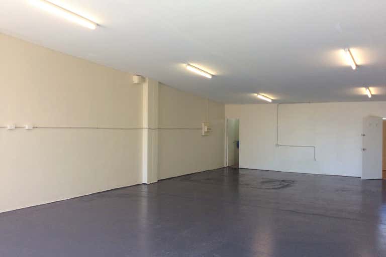 Unit 12, 18  Milford Street East Victoria Park WA 6101 - Image 4