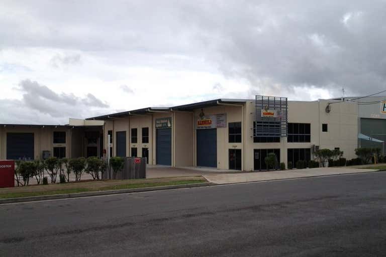 12/11 Hall Road Glanmire QLD 4570 - Image 2