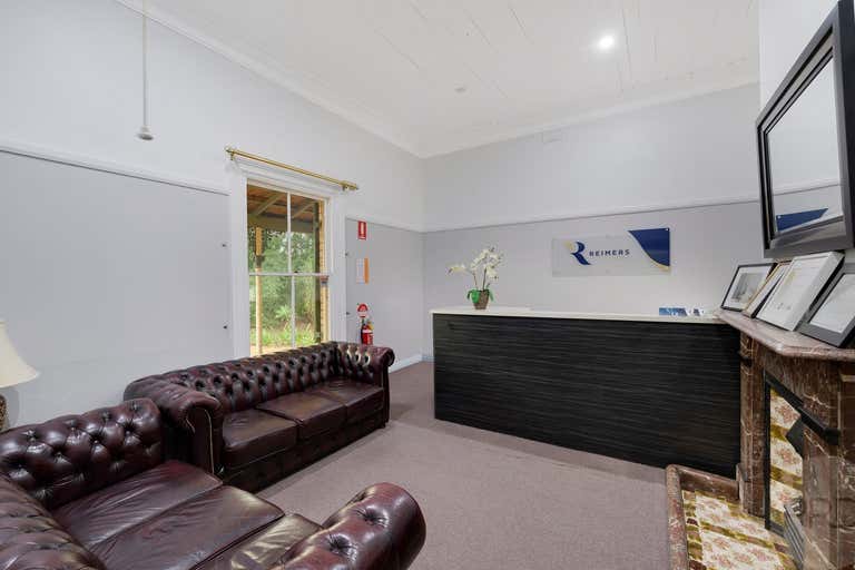 6 Macquarie Avenue Penrith NSW 2750 - Image 2