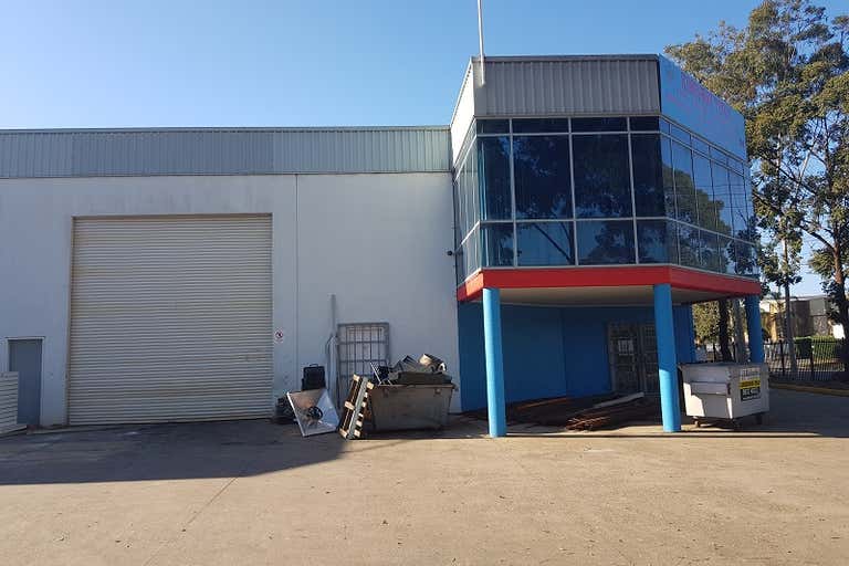 Unit 1, 5 Kerr Road Ingleburn NSW 2565 - Image 4