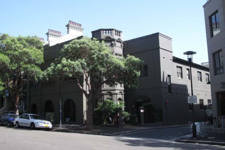 22 Rockwall Crescent Potts Point NSW 2011 - Image 1