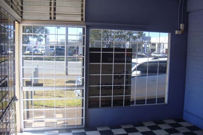 143 Anzac Avenue Harristown QLD 4350 - Image 4