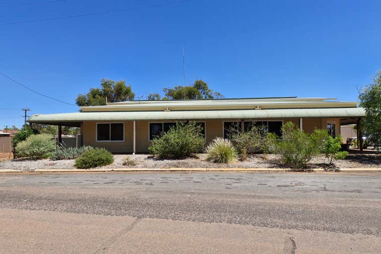 2 Winfield Street Morawa WA 6623 - Image 3