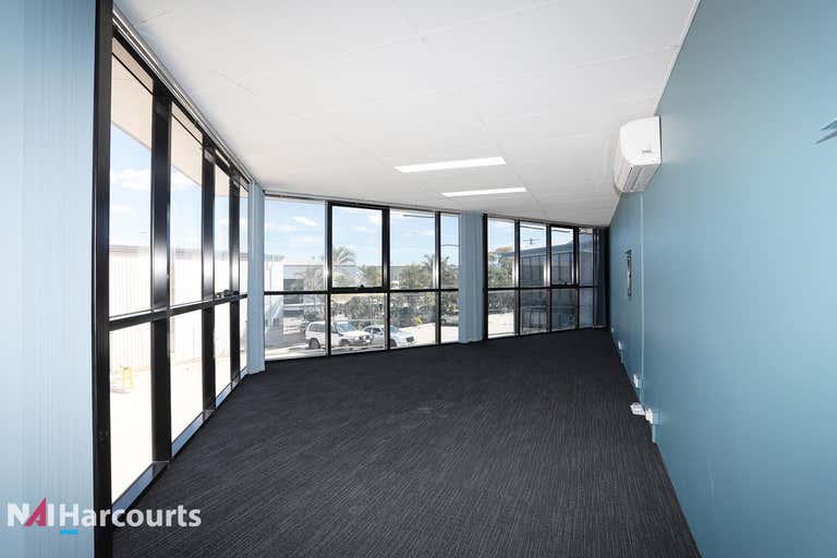 2/21 Deakin Street Brendale QLD 4500 - Image 3