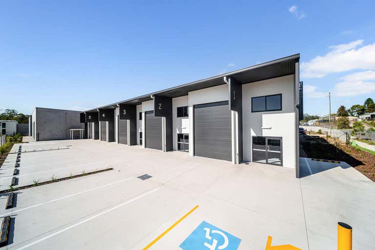 4/4 Lenco Crescent Landsborough QLD 4550 - Image 1