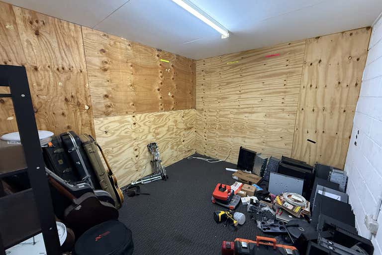 4/6 Harvton Street Stafford QLD 4053 - Image 4