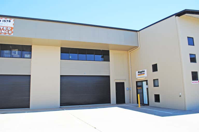 Unit 3, 16-18 Dexter Street South Toowoomba QLD 4350 - Image 2